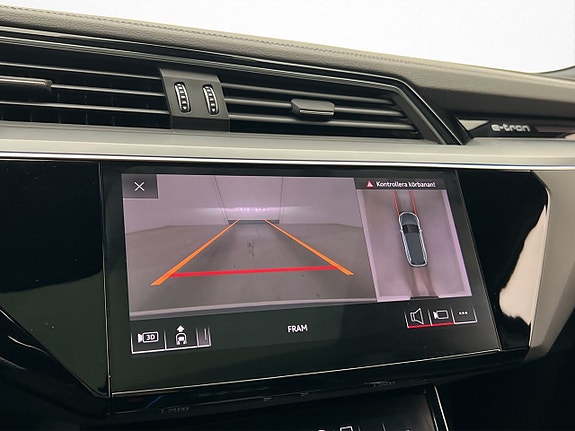 Audi e-tron 23 of 30