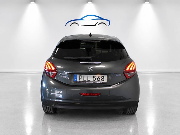 Peugeot 208 6 of 12