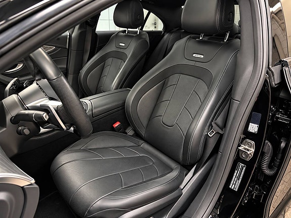 Mercedes-Benz CLS53 9 of 15