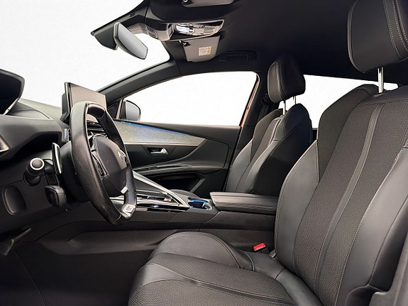Peugeot 5008 10 of 30