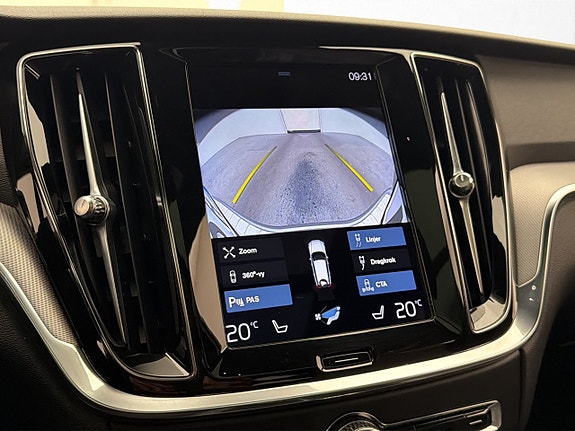 Volvo V60 22 of 30