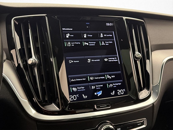 Volvo V60 26 of 30