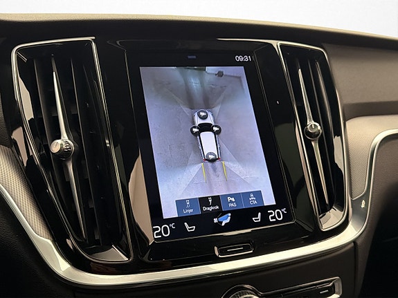 Volvo V60 21 of 30