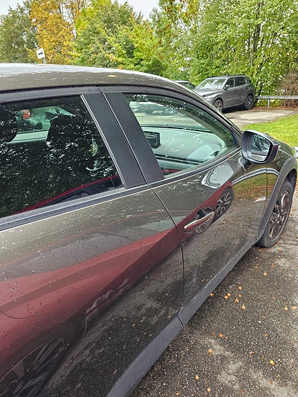 Mazda CX-3 3 of 6
