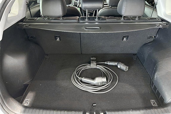 Kia Niro 14 of 14