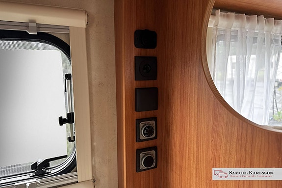 Rapido 891F S8 | EP Stödben | Taksäng | Solcell | 2.3L 148HK Manuell 24 of 27