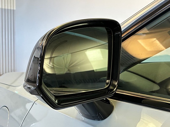 Volvo V90 13 of 23