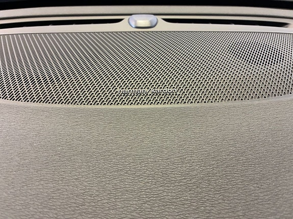 Volvo V90 21 of 23