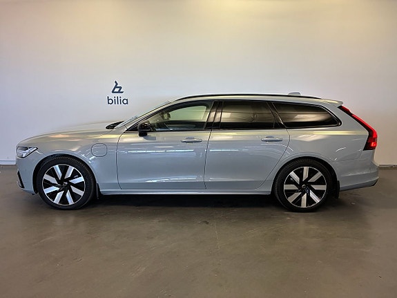 Volvo V90 3 of 23