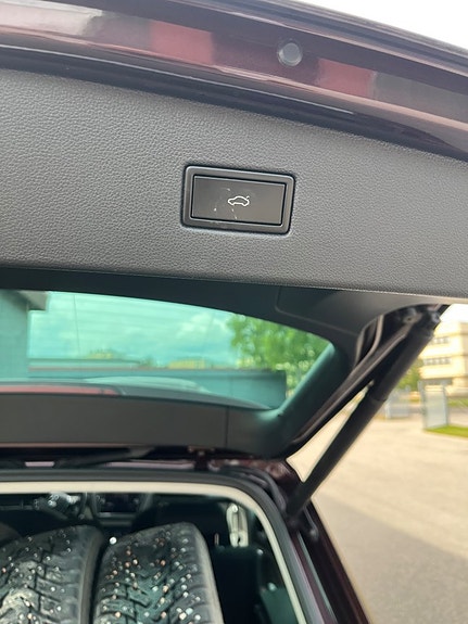 Volkswagen Tiguan 11 of 23