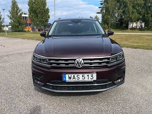 Volkswagen Tiguan 8 of 23