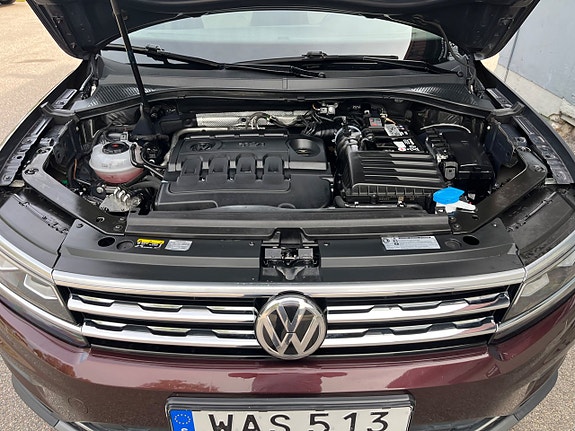 Volkswagen Tiguan 9 of 23