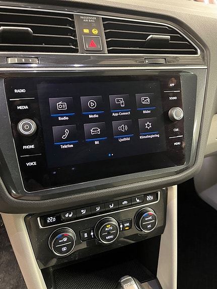 Volkswagen Tiguan 21 of 23
