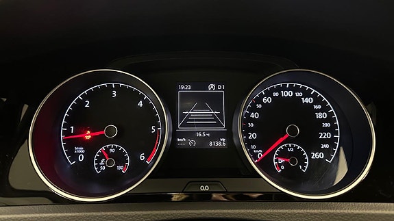 Volkswagen Golf I 21 of 30