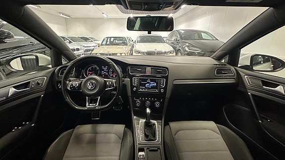 Volkswagen Golf I 17 of 30