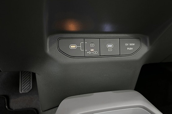 Kia EV3 13 of 14