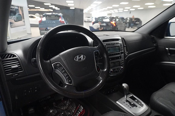 Hyundai Santa Fe 2 of 15