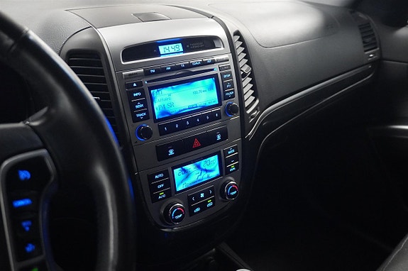 Hyundai Santa Fe 10 of 15