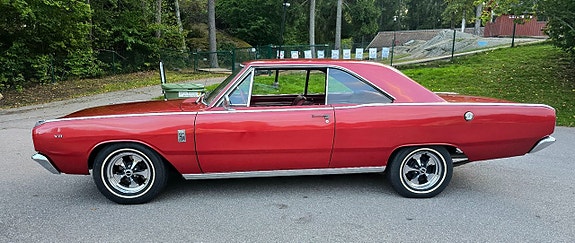 Dodge Dart 2 of 16