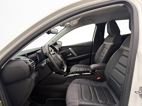 Citroen C4 X 13 of 30