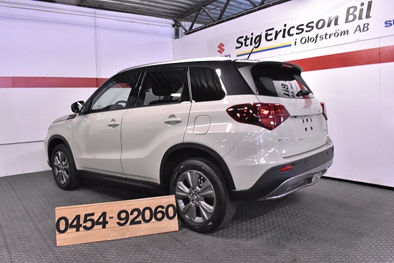 Suzuki Vitara 5 of 22