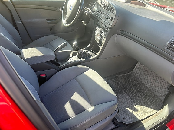 Saab 9-3 7 of 9