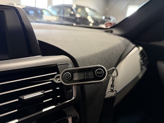BMW 118i 26 of 30