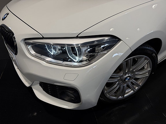 BMW 118i 10 of 30