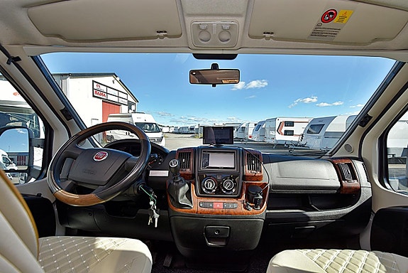 Knaus 700 MEG Sky-TI, Långbäddar 5 of 27