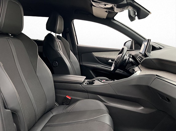 Peugeot 5008 15 of 30