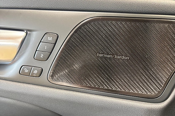Volvo V60 20 of 27