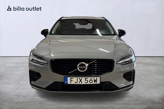 Volvo V60 4 of 27
