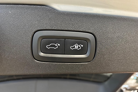 Volvo V60 25 of 27