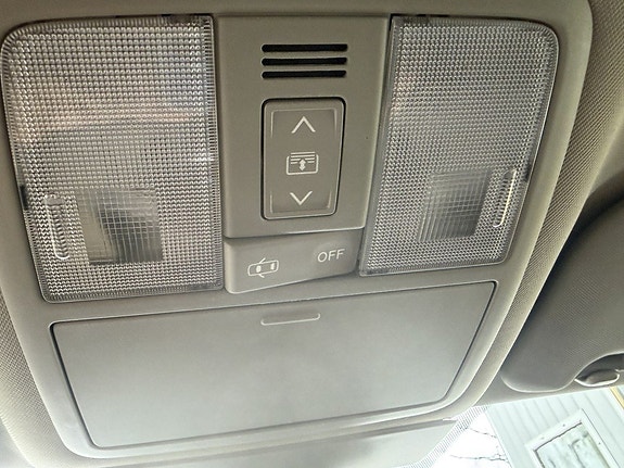 Toyota Avensis 14 of 14