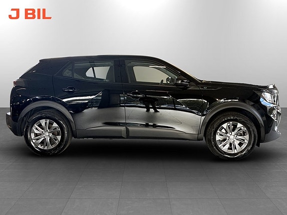 Peugeot e-2008 13 of 15