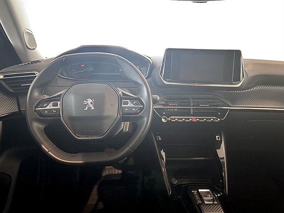 Peugeot e-2008 6 of 15
