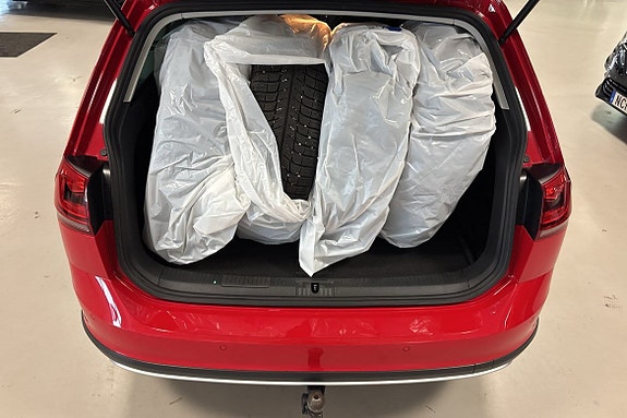 Volkswagen Golf Alltrack 7 of 10