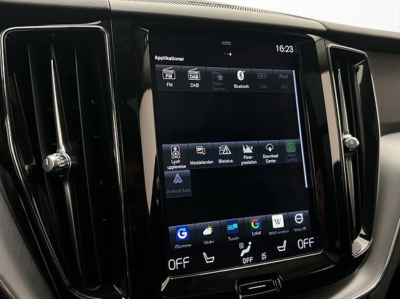 Volvo XC60 26 of 30