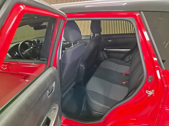 Suzuki Vitara 6 of 10