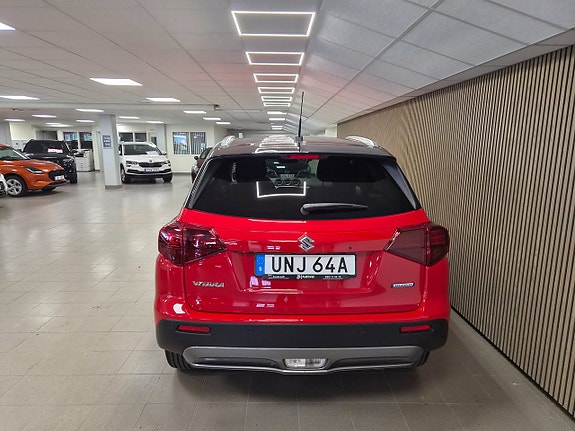 Suzuki Vitara 4 of 10