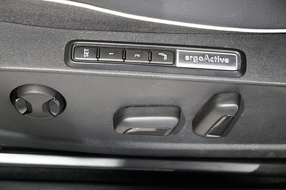 Volkswagen ID.4 GTX 9 of 19