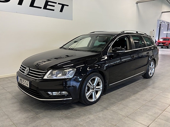 Volkswagen Passat 2 of 25