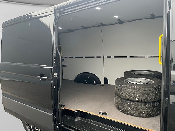 Volkswagen Crafter 35 15 of 19