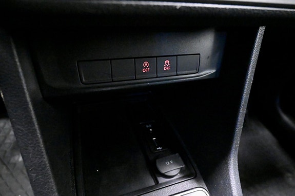 Volkswagen Caddy Maxi 18 of 22