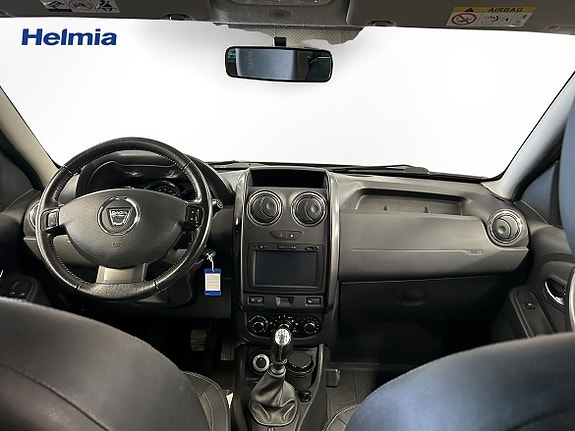 Dacia Duster 8 of 9