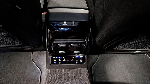 Audi A6 13 of 16