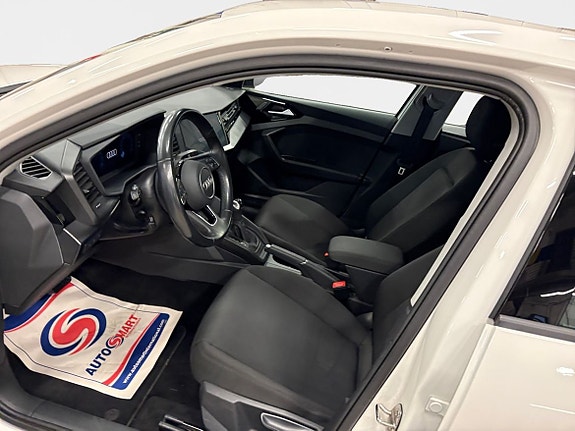 Audi A1 9 of 15