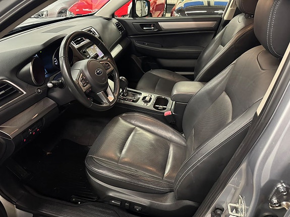Subaru Outback 7 of 19