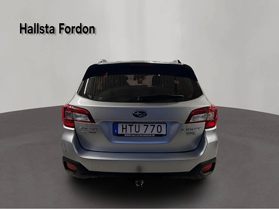 Subaru Outback 5 of 19