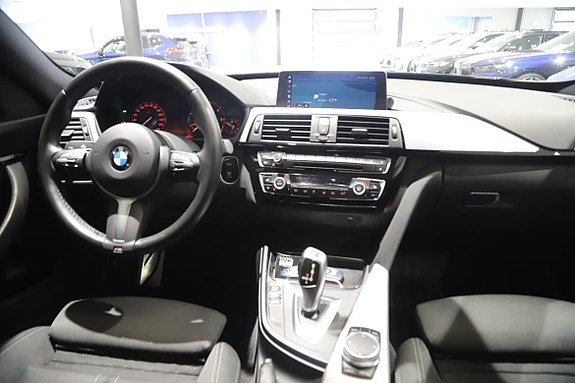 BMW 320 7 of 10